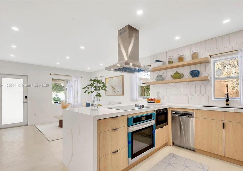 Picture of 545 NW 47Th St, Miami FL 33127