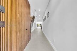 Picture of 810 SW 9Th St # 810, Fort Lauderdale, FL 33315