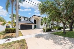 Picture of 16253 NW 82Nd Ave, Miami Lakes, FL 33016