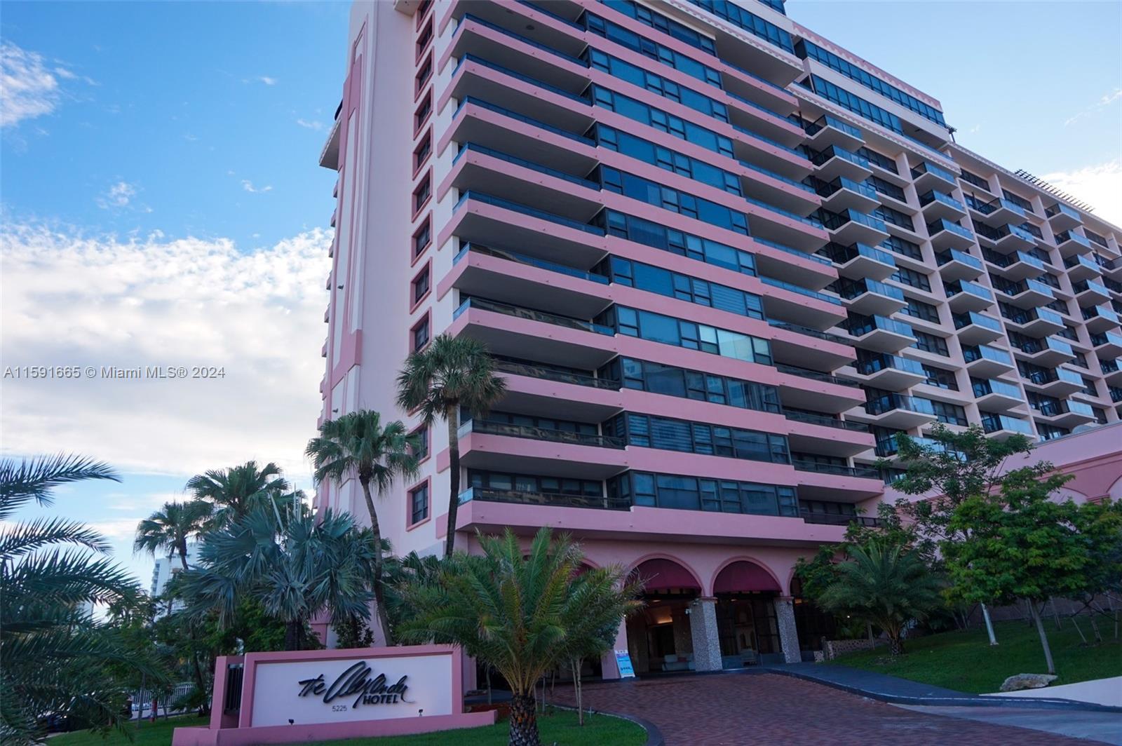 Picture of 5225 Collins Ave # 1507, Miami Beach, FL 33140