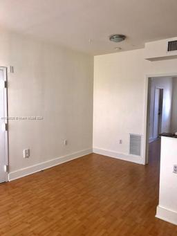 Picture of 1000 Meridian Ave # 2, Miami Beach, FL 33139