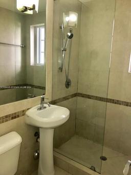 Picture of 1000 Meridian Ave # 2, Miami Beach, FL 33139