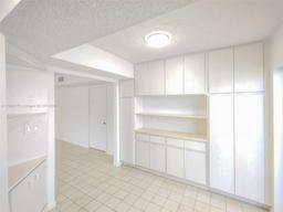 Picture of 2924 Collins Avenue # 501, Miami Beach, FL 33140