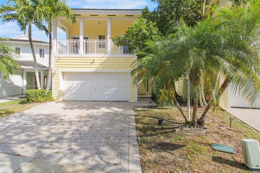 Picture of 357 NE 35Th Ter, Homestead FL 33033