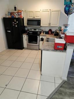 Picture of 1945 Marsh Harbor Dr # 1945, Riviera Beach, FL 33404