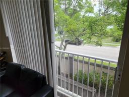Picture of 1945 Marsh Harbor Dr # 1945, Riviera Beach, FL 33404