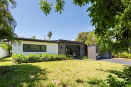 Picture of 2308 SE 18 St, Fort Lauderdale, FL 33316