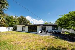 Picture of 2308 SE 18 St, Fort Lauderdale, FL 33316