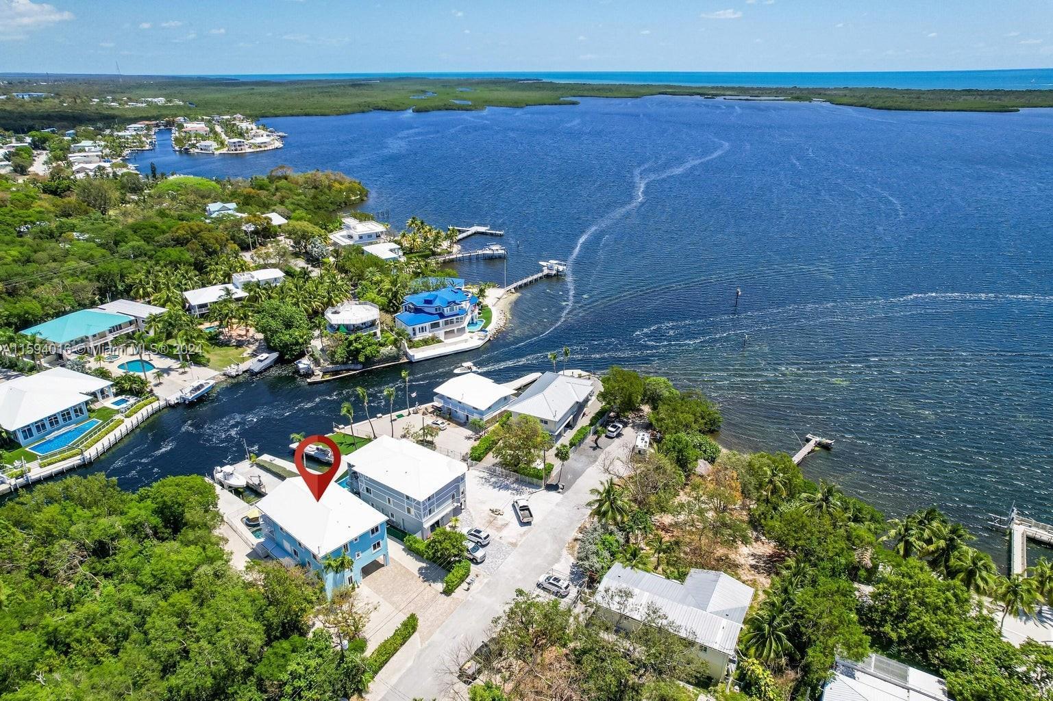 Picture of 68 S Bass Avenue, Key Largo, FL 33037