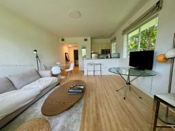 Picture of 3917 N Meridian Ave # 102, Miami Beach, FL 33140