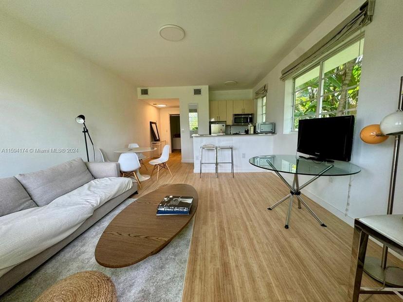 Picture of 3917 N Meridian Ave # 102, Miami Beach FL 33140