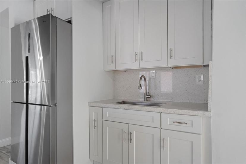 Picture of 1025 SW 22Nd Ter, Fort Lauderdale FL 33312