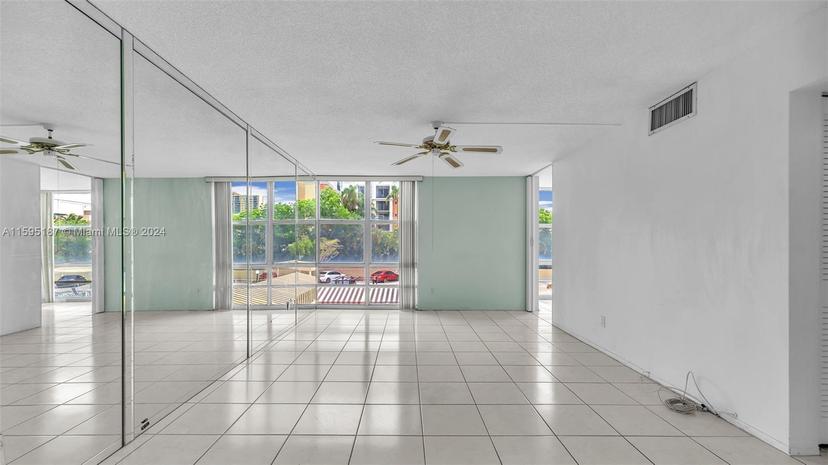 Picture of 200 172Nd St # 222, Sunny Isles Beach FL 33160