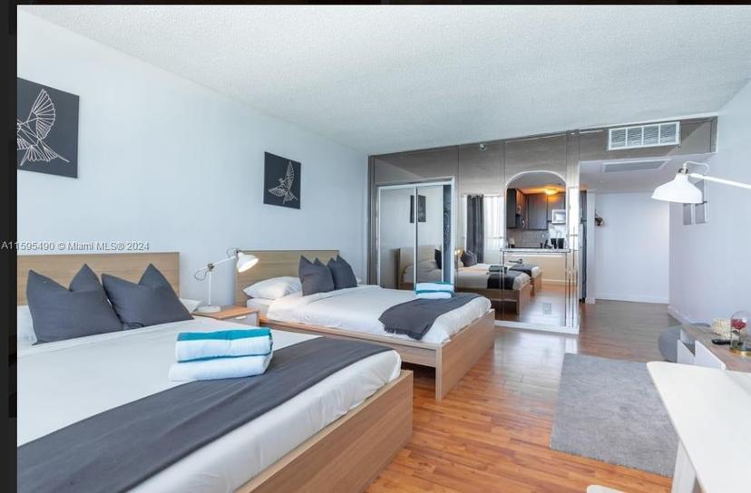 Picture of 5445 Collins Ave # 1735, Miami Beach FL 33140