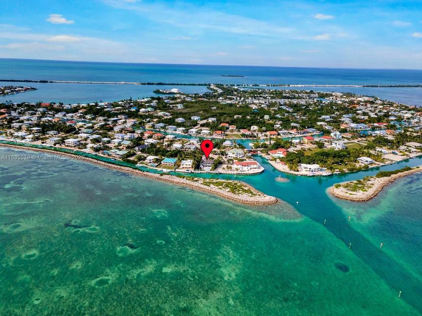 Picture of 210 W Seaview Cir, Duck FL 33050