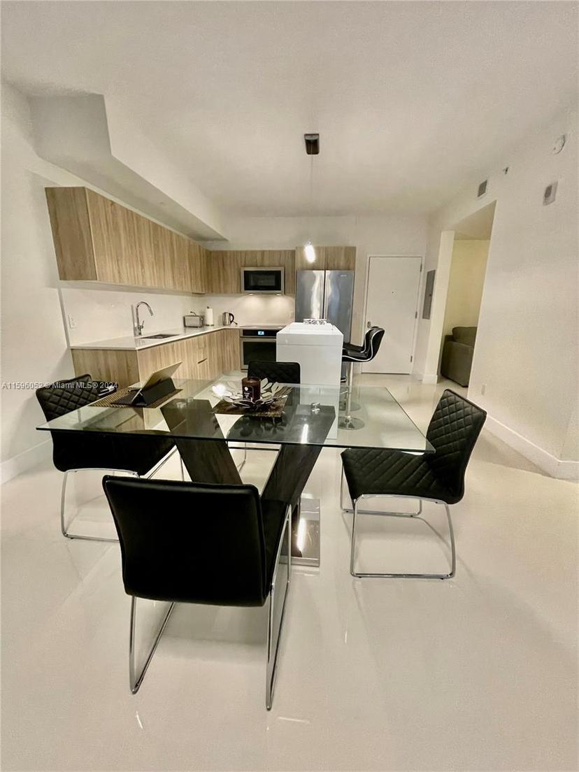 Picture of 2960 NE 207Th St # 707, Aventura FL 33180