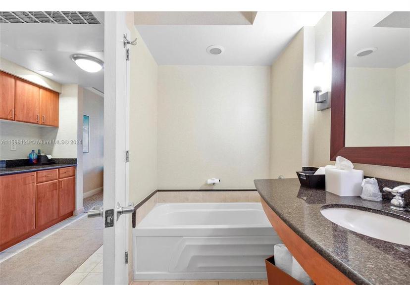 Picture of 18001 Collins Ave # 1710, Sunny Isles Beach FL 33160