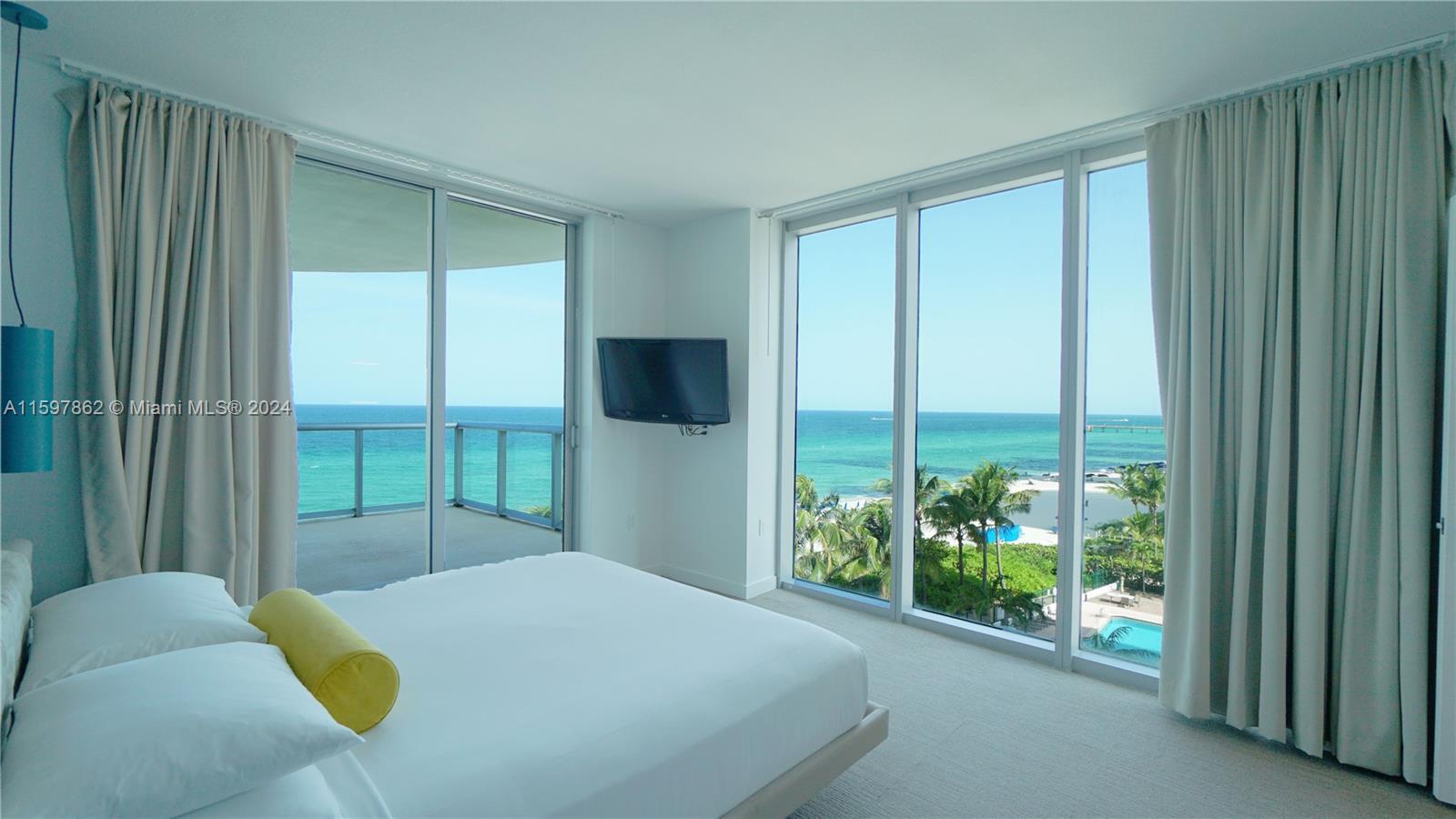 Picture of 17315 Collins Ave # 602, Sunny Isles Beach, FL 33160
