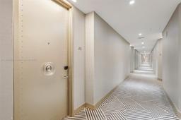 Picture of 2201 Collins Ave # 1511, Miami Beach, FL 33139