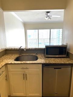 Picture of 1965 S Ocean Drive # 9L, Hallandale Beach FL 33009
