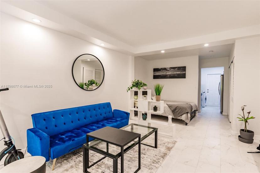 Picture of 1135 Euclid Ave # 104, Miami Beach FL 33139