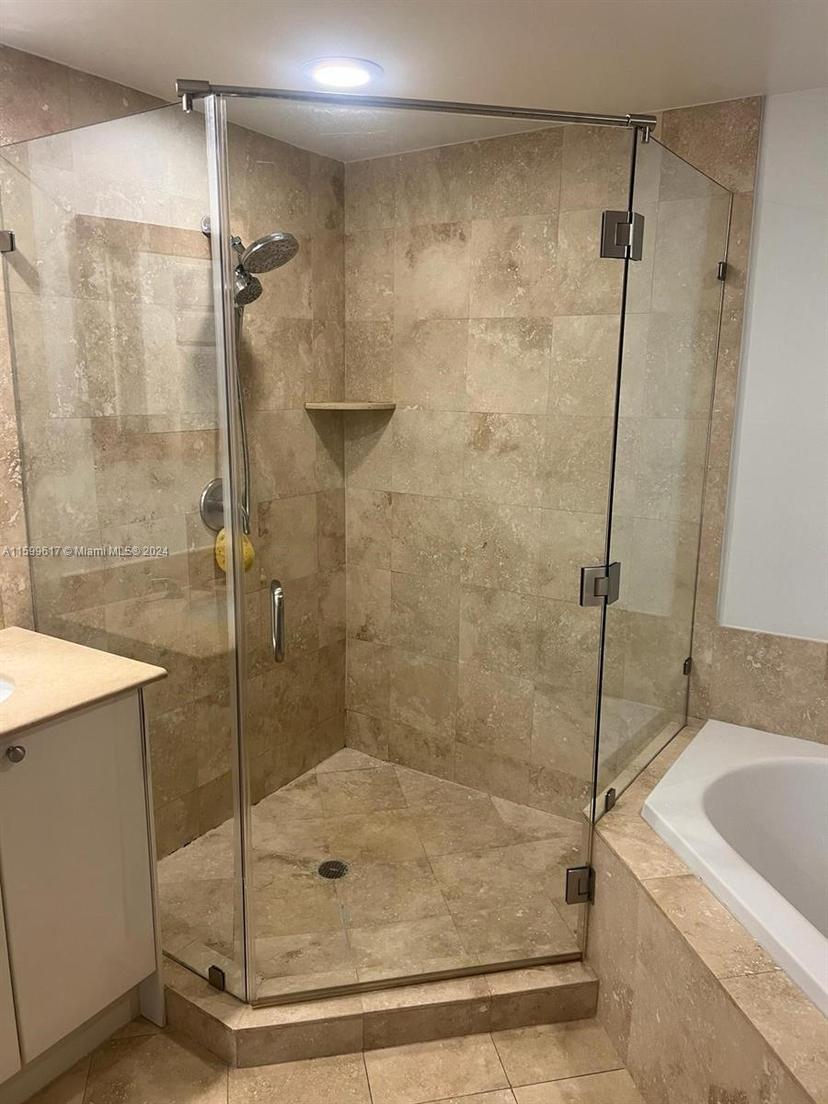Picture of 1755 E Hallandale Beach Blvd # 105E, Hallandale Beach FL 33009