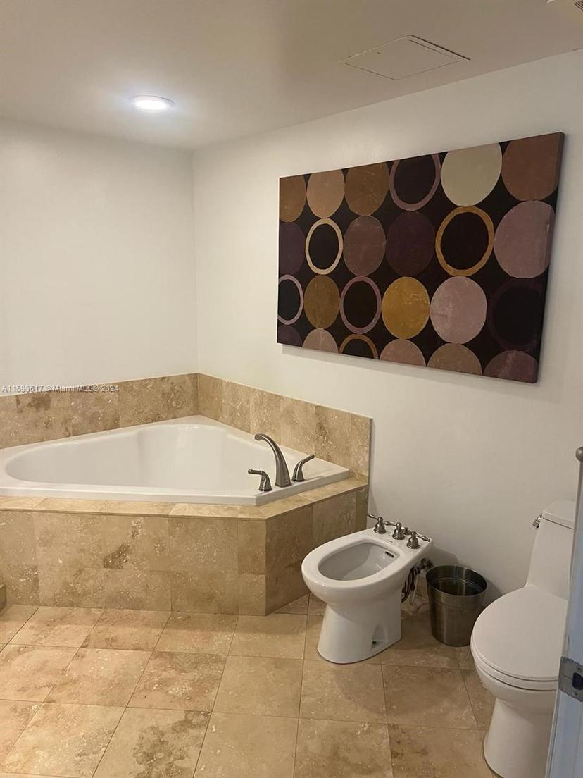 Picture of 1755 E Hallandale Beach Blvd # 105E, Hallandale Beach FL 33009