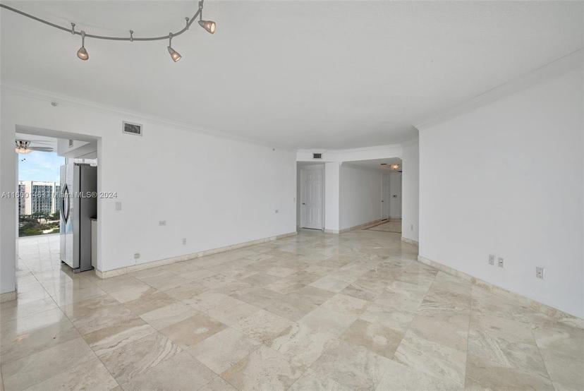 Picture of 3370 Hidden Bay Dr # 1208, Aventura FL 33180