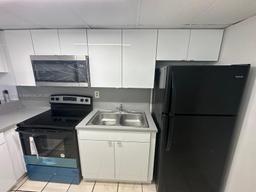 Picture of 1305 W 46Th St # 230, Hialeah, FL 33012