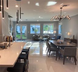 Picture of 6683 NW 103Rd Pkwy # 6683, Doral, FL 33178