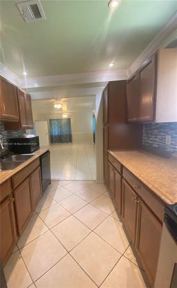Picture of 1739 SW 28Th Ter, Fort Lauderdale, FL 33312