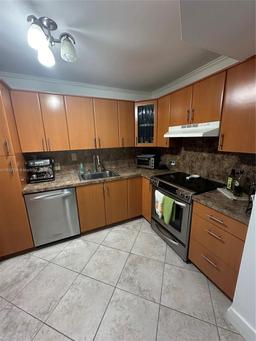 Picture of 100 Bayview Dr # 601, Sunny Isles Beach, FL 33160