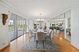 Picture of 19707 Turnberry Way # 6K, Aventura, FL 33180