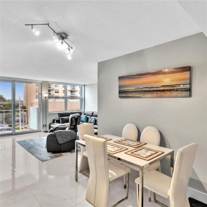 Picture of 430 Golden Isles Dr # 405, Hallandale Beach FL 33009