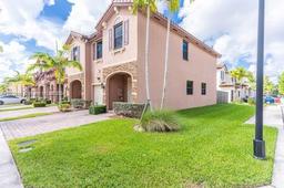 Picture of 104 SE 34 Terrace # 104, Homestead, FL 33033