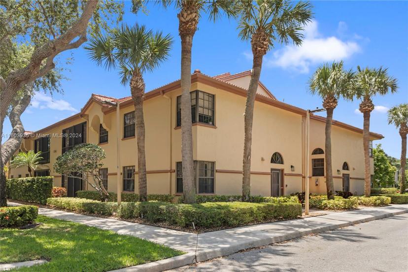 Picture of 5163 Europa Dr, Boynton Beach FL 33437