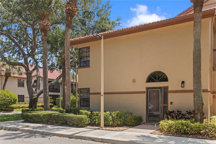 Picture of 5163 Europa Dr, Boynton Beach FL 33437
