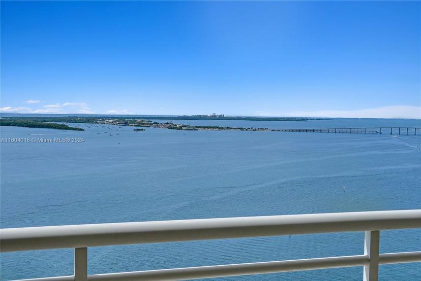 Picture of 808 Brickell Key Dr # 2506, Miami FL 33131