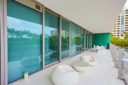 Picture of 360 Ocean Dr # 205S, Key Biscayne, FL 33149