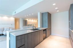 Picture of 360 Ocean Dr # 205S, Key Biscayne, FL 33149