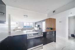 Picture of 3800 S Ocean Dr # 803, Hollywood, FL 33019