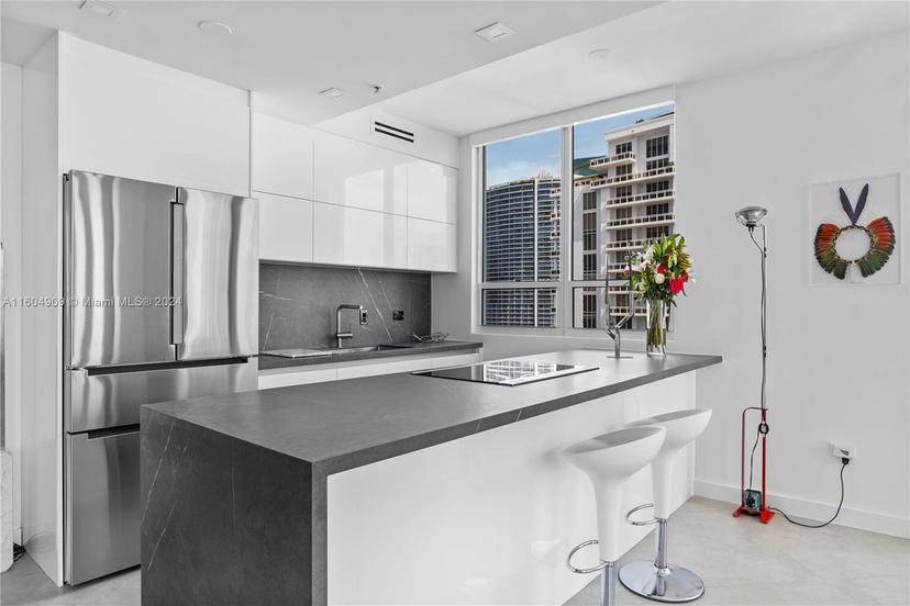 Picture of 801 Brickell Key Blvd # 3112, Miami FL 33131