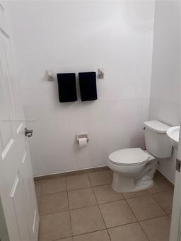 Picture of 3309 W 90Th Ter, Hialeah, FL 33018