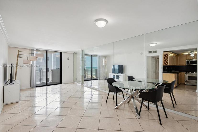 Picture of 4301 Collins Ave # 1004, Miami Beach FL 33140