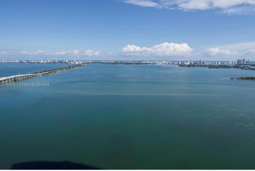 Picture of 480 NE 31St St # 1702, Miami FL 33137