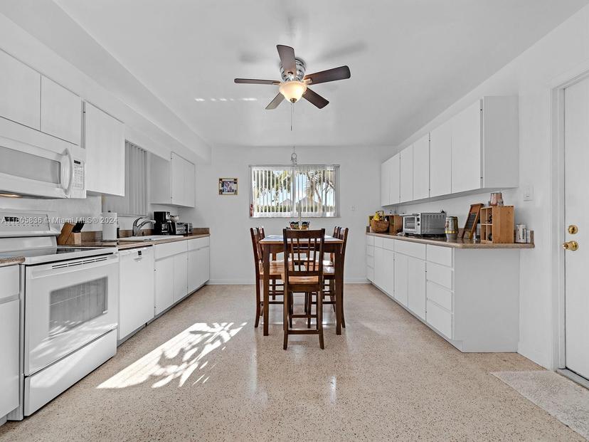 Picture of 17330 SW 300Th St, Homestead FL 33030