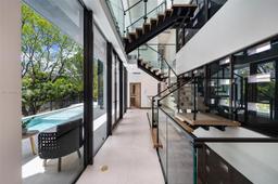Picture of 3571 Fair Isle St, Miami, FL 33133