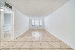 Picture of 1805 Sans Souci Blvd # 122, North Miami, FL 33181