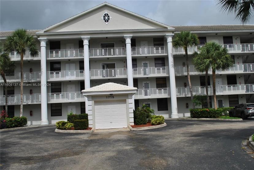 Picture of 1715 Whitehall Dr # 202, Davie FL 33324