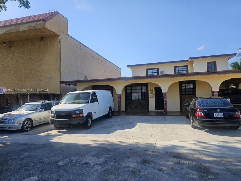Picture of 19 E 45Th St, Hialeah FL 33013